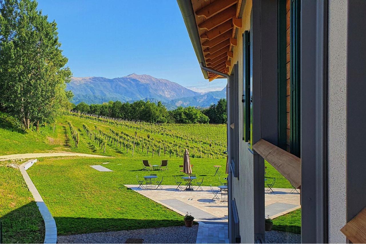 Tenuta Mani Sagge Сан-Пьетро-ди-Фелетто Экстерьер фото