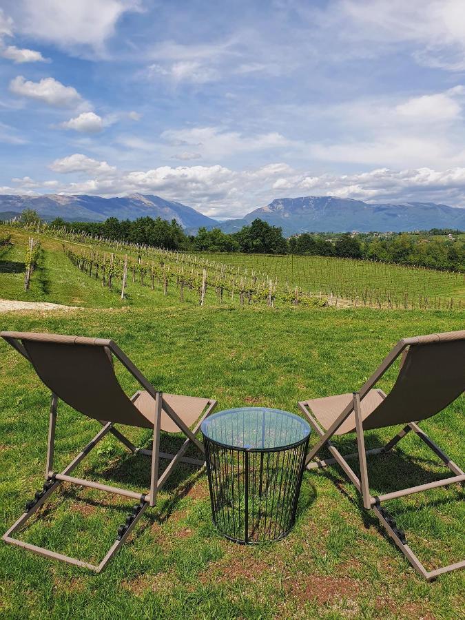 Tenuta Mani Sagge Сан-Пьетро-ди-Фелетто Экстерьер фото